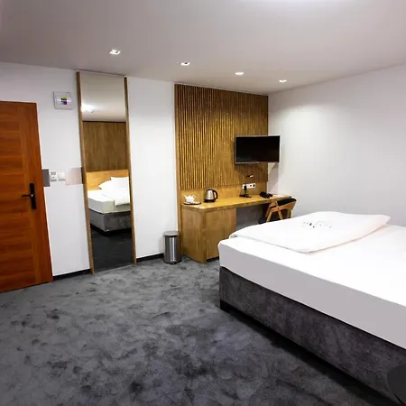 Hotel Novy Kastiel - Self Check-in Topolcany