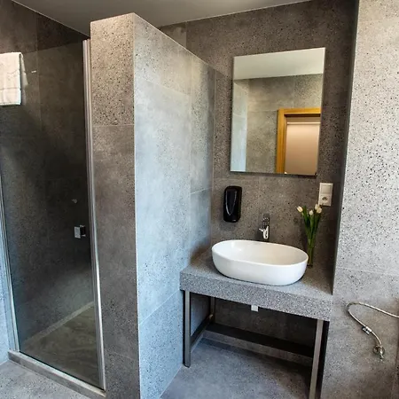 Novy Kastiel - Self Check-in Szálloda