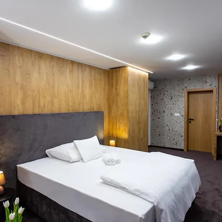 Hotel Novy Kastiel - Self Check-in 3*