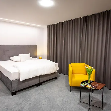 Novy Kastiel - Self Check-in 3* Topolcany