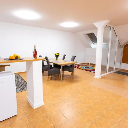 Hotel Novy Kastiel - Self Check-in 3*