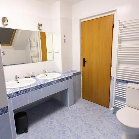 Hotel Novy Kastiel - Self Check-in 3*