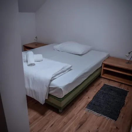 Novy Kastiel - Self Check-in Hotel 3*