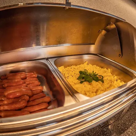 Novy Kastiel - Self Check-in Hotel Topolcany