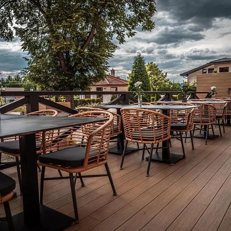 Novy Kastiel - Self Check-in Topolcany